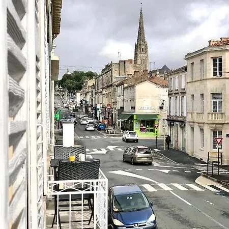 L'audacieux Lumineux Rénové Et équipé En Centre * Fontenay-le-Comte